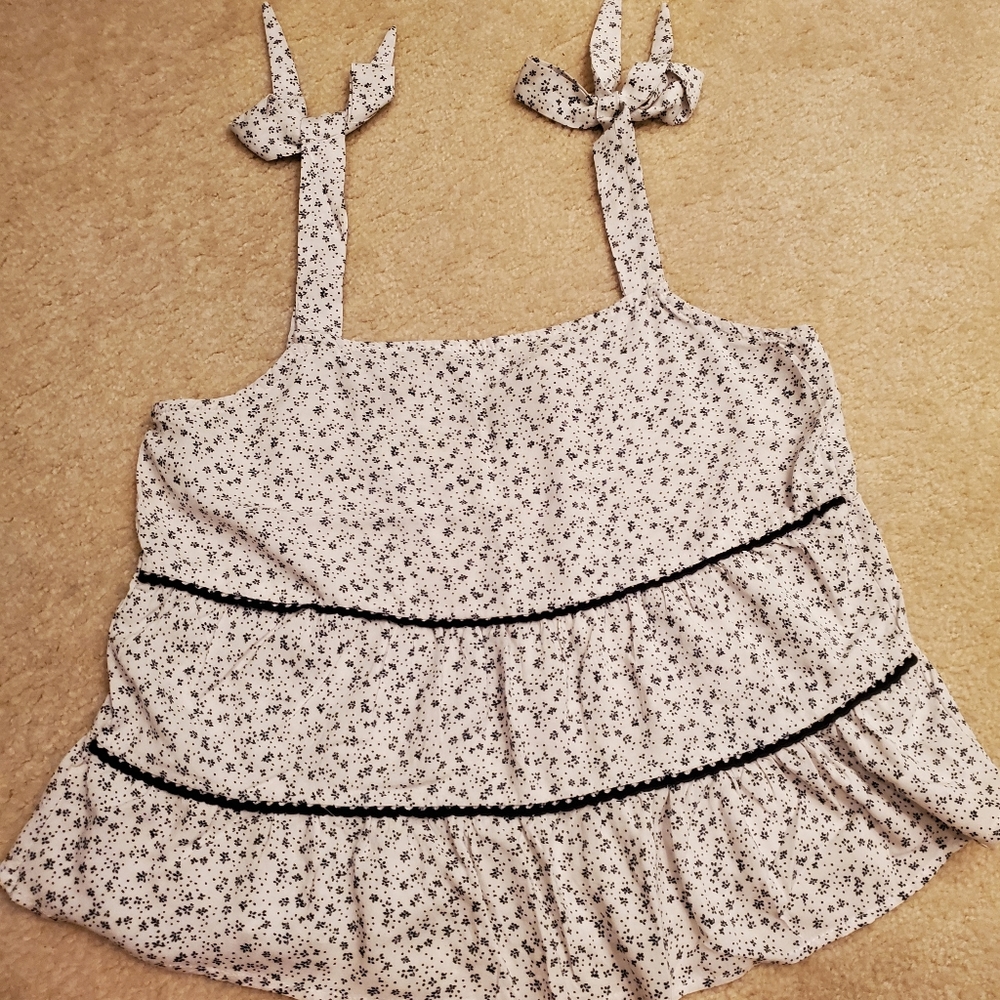 Ditsy floral tiered blouse with bow tie shoulders